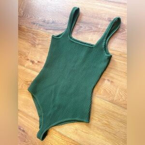 NWOT Debut Forest Green Ribbed Bodysuit